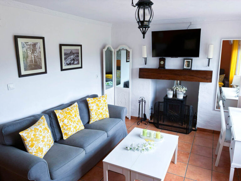 2026-02_wohnbereich_casa-de-ladera_003