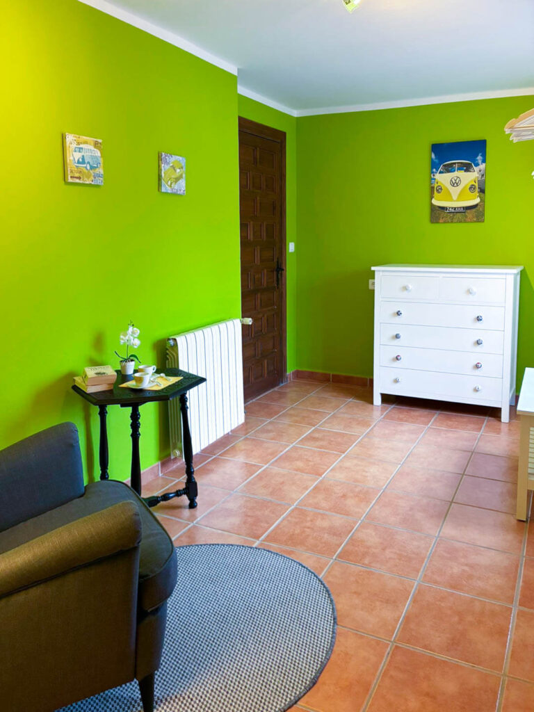 2026-02_lesezimmer-ankleide_casa-de-ladera_002