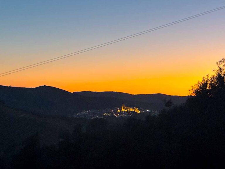 Iznajar beim Sonnenuntergang